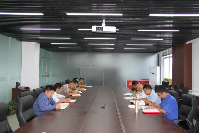 【学重要讲话 守纪律规矩 “两在两同”建新功】南稀金石生产党支部开展主题党日活动1.jpg